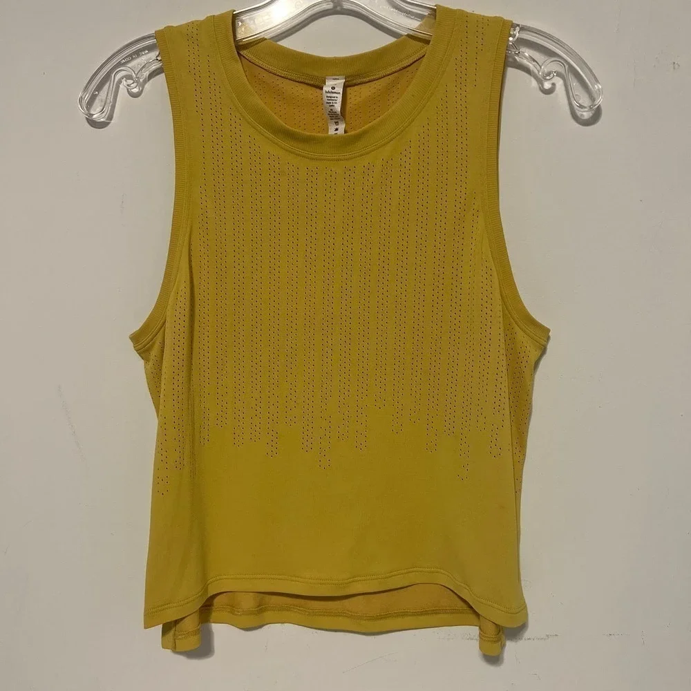Lululemon Relaxed Short Sleeve Tee Olive 6 NWOT